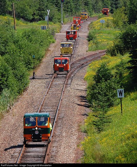 RailPictures.Net Photo: N/A North Shore Scenic Railroad N/A at Two Harbors, Minnesota by Missabefan Zug, Two Harbors Minnesota, Great American Road Trip, Road Pictures, Two Harbors, Scenic Railroads, Toy Trains, Rail Car, Lionel Trains