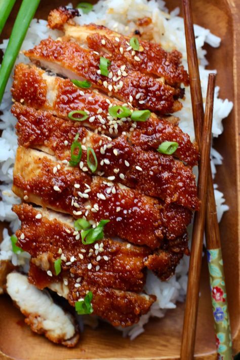 Spicy Korean Chicken Katsu - Soul&Streusel Chicken Katsu Recipes, Koreansk Mad, Gochujang Recipe, Spicy Korean Chicken, Katsu Recipes, Chicken Katsu, Korean Chicken, Spicy Korean, Korean Dishes