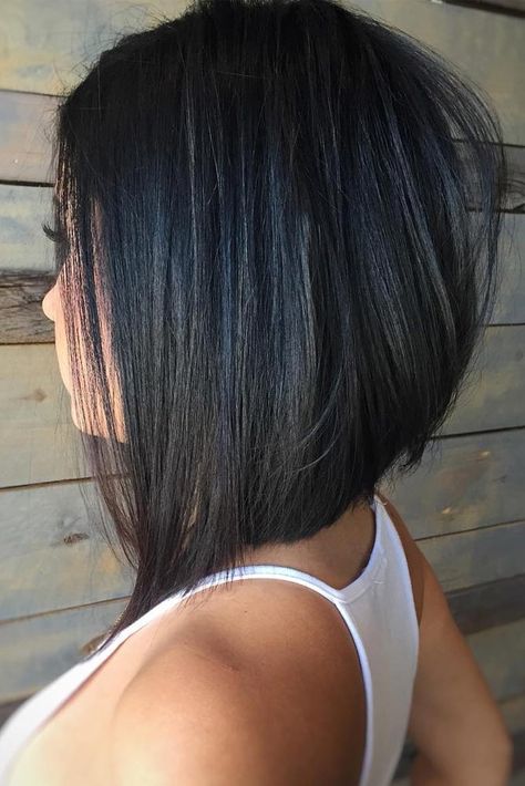 Stacked Bob Haircut Brunette, Modern Haircuts For Medium Hair, Haircut Short Back Long Front Women, Short Hairstyle Women 30s Thick Hair, 2023 Hair Styles For Women Over 40, Medium A Line Bob, Medium Length Haircut Bob, In Between Hairstyles, Cool Bob Haircut