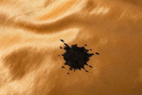 That Sharpie Stain on Your Clothes May Not Be Permanent—Here's How to Remove It Sharpie Out Of Clothes, Ink Out Of Clothes, Sharpie Artwork, Oxygen Bleach, Cleaning Advice, Tie Dye Kit, Diy Cleaners, Ink Stain, Laundry Hacks