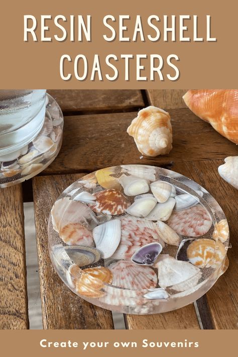 Seashell Coasters, Seashell Art Diy, Beach Themed Crafts, How To Make Resin, Art Coquillage, Shells Diy, Seashell Projects, Resin Crafts Tutorial, Diy Resin Projects