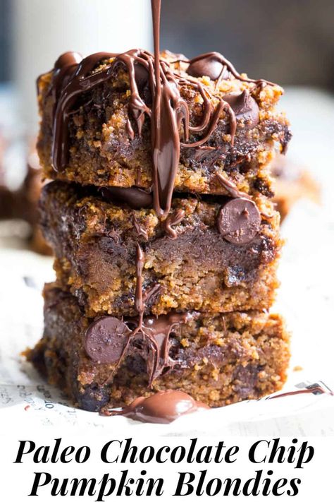 These fudgy Chocolate chip pumpkin blondies are a dream!  They're chewy, sweet, packed with chocolate and warm spices.  Family approved, perfect for fall baking or any time of year.  A great healthy dessert that's kid friendly and easy to make. These addicting pumpkin blondies are paleo, dairy-free, and gluten-free. #paleo #cleaneating #glutenfree #pumpkin Healthy Protein Desserts, Whole30 Easy, Pumpkin Blondies, Whole Food Desserts, Whole 30 Dessert, Paleo Running Momma, Paleo Baking, Paleo Sweets, Easy Meal Plans