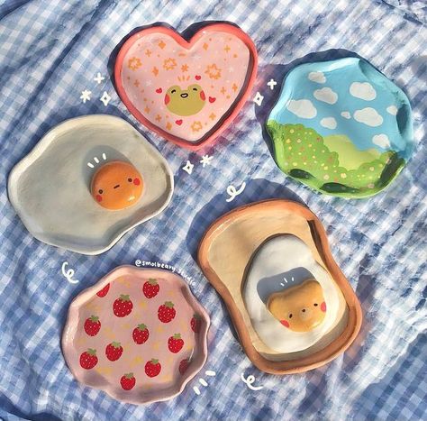 Clay Inspiration Aesthetic, Polymer Clay Dishes, Mini Ceramic Ideas, Clay Cute Ideas, Things Made Of Clay, Cute Clay Stuff, Small Clay Art, Useful Clay Ideas, Craft Ideas Clay