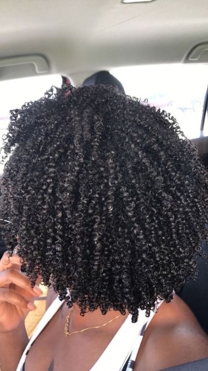 Photo Healthy Curly Hair Vision Board, Healthy 4b Hair, Water Waves Hair, Black Healthy Hair, Curly Healthy Hair, Long Type 4 Hair, Hairdresser Inspiration, Healthy Hair Curly, Curly Hair Wash And Go