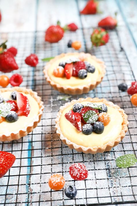 Custard For Tarts, Custard Tartlets Recipe, Pie, Patisserie, Essen, Custard Mini Tarts, Custard Fruit Tart Recipe, Custard Desserts Cups, Mini Custard Cups