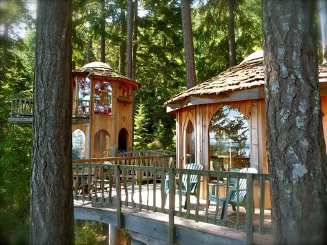 Magical Hobbit House - Orcas Island, Washington San Juan, Washington Things To Do, San Juan Islands Wedding, San Juan Islands Washington, Casa Hobbit, House Unique, Washington Travel, Orcas Island, San Juan Island