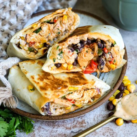 Essen, Packable Snacks For Adults, Tasty Healthy Meals, Dinners For Summer, Southwestern Chicken Wrap, Lunches Recipes, Easy Nutritious Meals, Southwest Chicken Wraps, 2024 Health