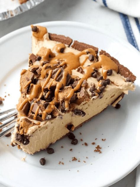 No-Bake Chocolate Peanut Butter Pie - All Things Mamma Dessert Recipes For A Crowd, Peanut Pie, Chocolate Graham Cracker Crust, Christmas Dessert Recipes, Chocolate Peanut Butter Recipes, Recipes For A Crowd, Baking Recipes Pie, Peanut Butter Pie Recipes, Chocolate Peanut Butter Pie