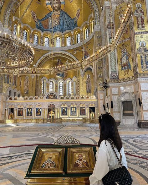 Christian Modesty, Church Aesthetic, Eastern Orthodox Church, Christian Pictures, Eastern Orthodox, Orthodox Christianity, Jesus Is Life, Orthodox Church, Images Esthétiques