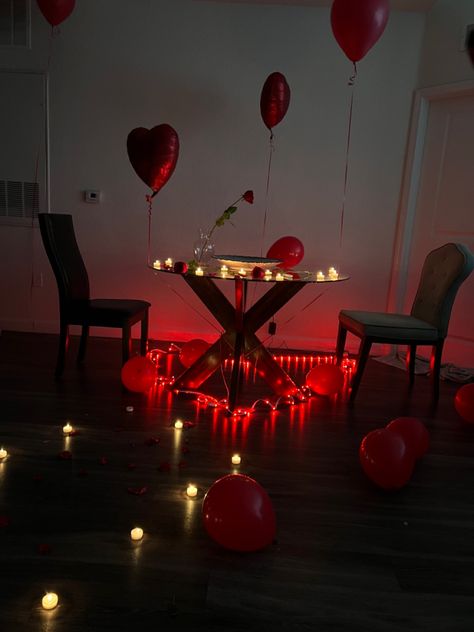 Vday Dinner At Home, Romantic Date Decoration, Candle Romantic Night, Candle Date Night At Home, Birthday Date Ideas For Him At Home, Proposal Decorations Indoor Simple, Valentine’s Date At Home, Proposal Ideas Home, Engagement Proposal Ideas At Home