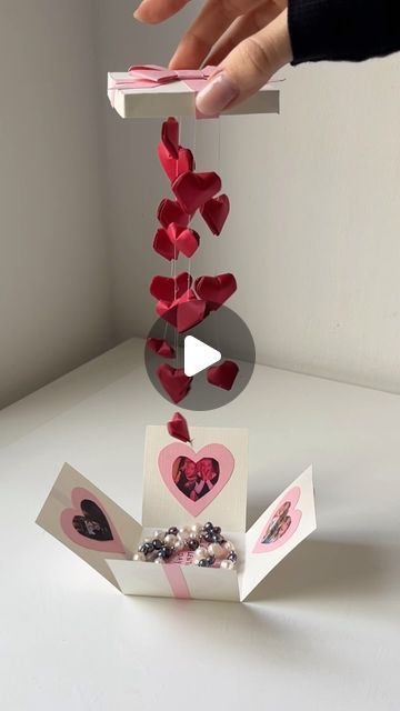 Mother Present Ideas, Handmade Gifts For Mother’s Day, Happy Birthday Mom Gifts Ideas, Diy Gift For Mother's Day, Mother’s Day Present, Mother's Day Handmade Gift Idea, Diy Mothers Day Crafts For Kids, Stuff To Do For Your Birthday, Mother Day Diy Gifts