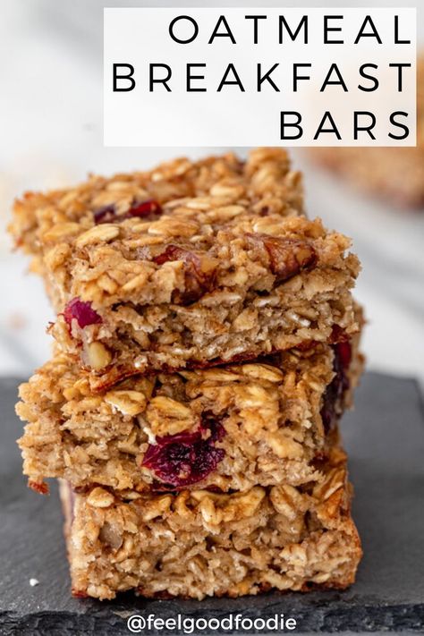 Breakfast Oat Bars, Oatmeal Recipes Breakfast, Breakfast Bar Recipe, Oatmeal Bars Healthy, Chewy Bars, Oat Bar Recipes, Oatmeal Bars Recipes, Healthy Oats, Breakfast Bars Healthy