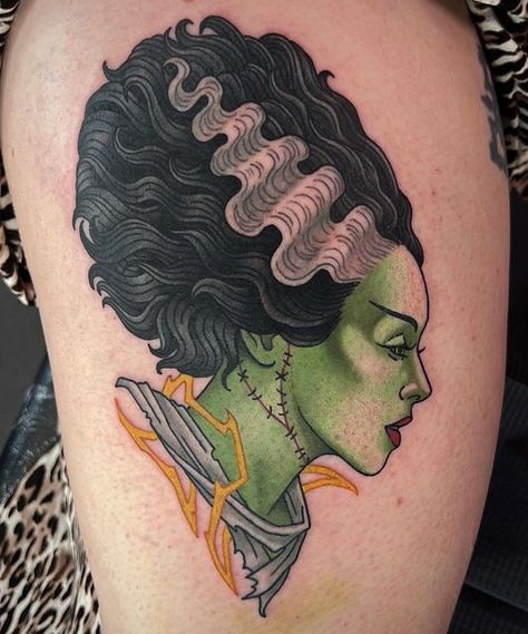 Croquis, Classic Horror Tattoo Ideas, Neo Traditional Filler Tattoo Ideas, Goth Pin Up Tattoo, Bride Of Frankenstein Tattoo Traditional, Horror Movie Traditional Tattoo, Neo Traditional Horror Tattoo, The Grudge Tattoo, Frankenstein Tattoo Traditional