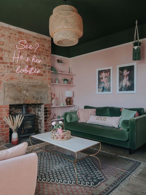 Living Room Design Green, Funky Living Rooms, Colourful Living Room Decor, Art Deco Living Room, Gold Living Room, Pink Living Room, Colourful Living Room, Dream Living Rooms, Living Room Green