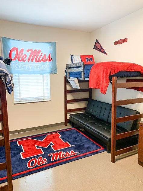 College Dorm Room Reveal Boys Dorm Room Ideas Colleges, Boys College Dorm Room Ideas, Boy Dorm Room Ideas Colleges, Boy Dorm Room Ideas, Boys Dorm Room Ideas, Male Dorm Room Ideas, Guys Room Ideas, Guys Dorm Room Ideas, Dorm Room Ideas Aesthetic