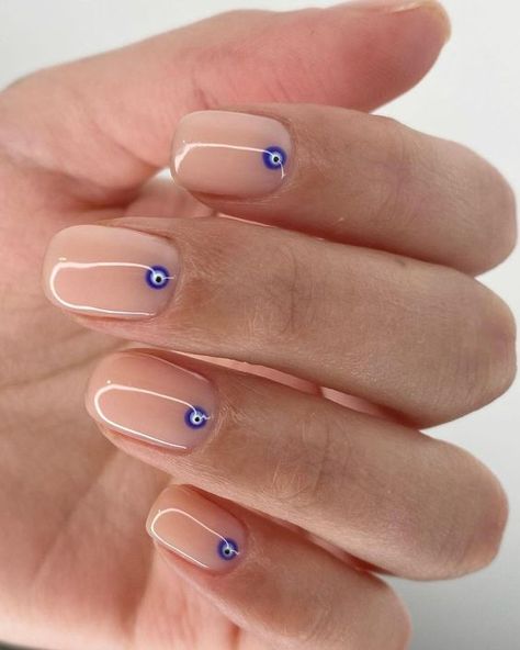 45+ Sleek Evil Eye Nails That Will Reverse Your Karma Design Ongles Courts, Evil Eye Nails, Minimal Nails Art, Eye Nail Art, Simple Gel Nails, Minimal Nails, Her Nails, Nagel Inspo, Cat Kuku