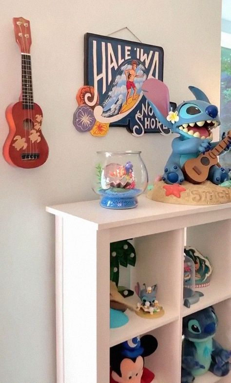 Disney Stitch Themed Room, Stitch Disney Room Decor, Disney Stitch Room Ideas, Stitch Inspired Bedroom, Stitch Rooms Ideas, Pixar Themed Room, Encanto Bedroom Ideas Disney, Disney Stitch Bedroom Ideas, Disney Stitch Bedroom