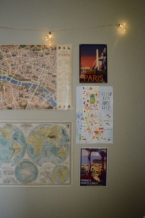 How to Decorate a Room for a World Traveler by Round Trip Travel Travel Map Wall Decor, World Travel Wall Decor, Travel Inspired Bedroom Decor Ideas, Travel Room Aesthetic, Travel Bedroom Theme, Travel Aesthetic Room, Travel Room Ideas, Travel Theme Room, Travel Inspired Bedroom