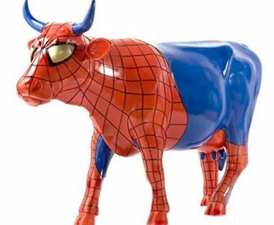 She must be Spider Girl Cow because she has blue udders! That would figure, also, because of her eye liner. Houston Rodeo, Cow Parade, Ephemeral Art, Animal Parade, Happy Cow, Cow Pictures, Painted Pony, Eclectic Art, Cow Art