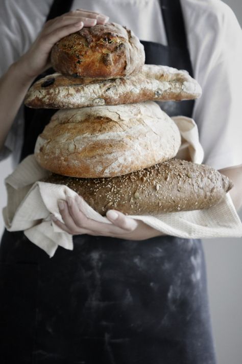 Food Styling, Bakery Bread, Our Daily Bread, Artisan Bread, Daily Bread, Beautiful Food, Homemade Bread, Bread Baking, Food Photo