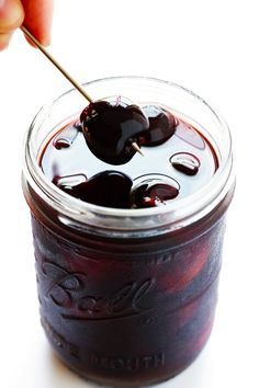 Kampot, Bourbon Soaked Cherries Recipe, Preserving Vegetables, Bourbon Cherries, Canned Foods, Bing Cherries, Gimme Some Oven, Cherry Recipes, Canned Food