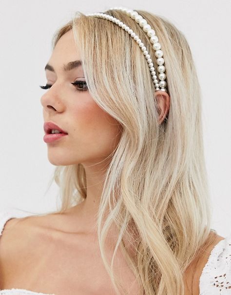 Double Headband Hairstyles, Pearl Headband Hairstyles, Pearl Headbands, Double Headband, Trendy We Fryzurach, Wedding Hair Trends, Hair Accessories Pearl, Bride Hair Accessories, Headband Styles