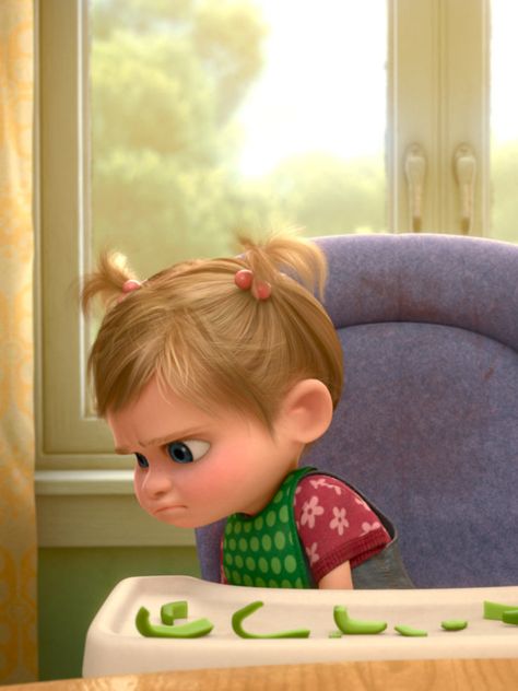 Which Food Riley Hates In 'Inside Out' Depends On Whether You Saw It In The U.S. Or Not Riley Inside Out, Inside Out Aesthetic, Wallpapers Cute Girly, Inside Out Riley, Movie Inside Out, Wallpapers Cute, Harry Potter Disney, Disney Inside Out, Food Mood