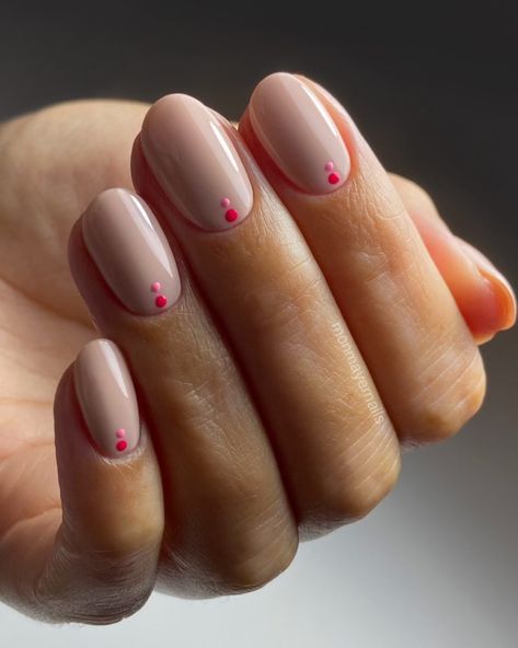 Summer dots @cndworld Cashmere Wrap, Holographic & Charm dots @sweetsquared.nails @navyprotools Nail Prep @elim_uk Cream @nuxe_uk Oil… | Instagram Dots Nails Art, Nails With A Dot Design, Nail With Dots Simple, Dot Minimal Nails, 3 Dot Nail Art, Modern Pink Nails, Pink Dotted Nails, Very Short Nails Art, How To Do Dots On Nails