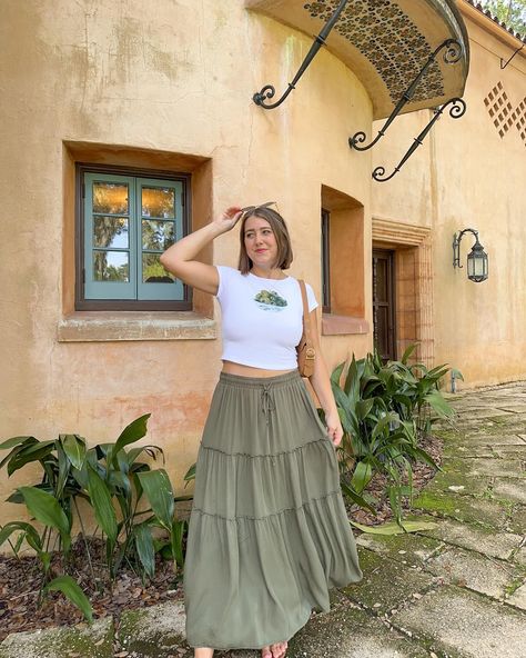 olive you more 🫒🫶🏻🥂 my skirt + bag are thrifted but the cutie olive tee is linked jn my LTK! (or comment “links” and I’ll send it over to you! just make sure your account isn’t private + you’re following or IG won’t let me send!) Amazon fashion, thrifted outfit, thrifted fashion, summer outfit ideas, casual outfit ideas, vacation outfit ideas, Florida mom, maxi skirt outfit, trendy mom, trendy outfits Olive Green Long Skirt Outfits, Thrifted Outfits Summer, Outfit Ideas Florida, Maxi Skirt Outfit Ideas, Summer Outfit Ideas Casual, Philippines Trip, Outfit Ideas Vacation, Long Green Skirt, Thrifted Outfit