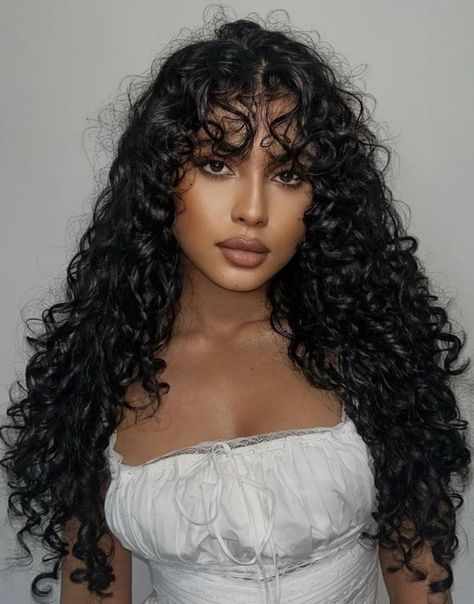 Curly Wig Bangs Black Women, Curly Long Hair Black Women, Makeup With Bangs Hair, Curly Hair For Long Face Shape, Wavy Hair With Bangs Black Women, Curly Hairstyles With Bangs Black Women, Curl Hair With Bangs, Short Front Long Back Hair, Shaggy Haircuts Curly