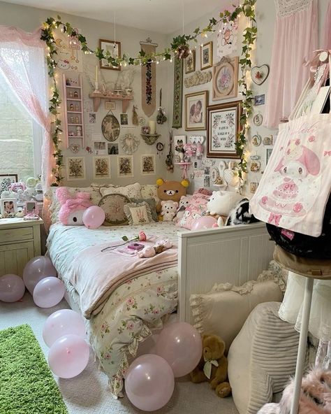 Pastel Pink Aesthetic Room Ideas, Bohemian Room Ideas Aesthetic, Rose Garden Bedroom, Korean Maximalist Room, Cottagecore Pink Room, Cute Ceiling Decor, Bedroom With Storage Ideas, Spring Room Ideas, Pink Earthy Bedroom