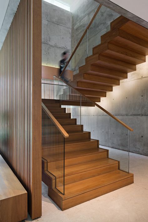 Gallery of IH Residence / andramatin - 29 U Stairs Design Modern, House Stairs Ideas, House Stairs Design, Wide Stairs, Andra Matin, Stairs Sizes, Stairs House, Staircase Contemporary, Landing Stairs