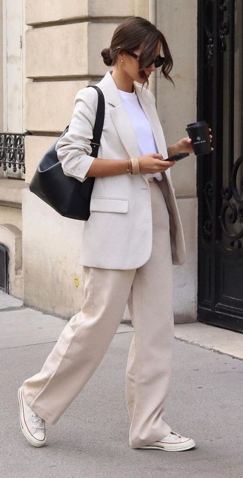 Ținute Business Casual, Elegantes Business Outfit, Stile Hijab, Corporate Attire, Business Casual Outfits For Work, Corporate Fashion, 여름 스타일, Corporate Outfits, Dos And Don'ts