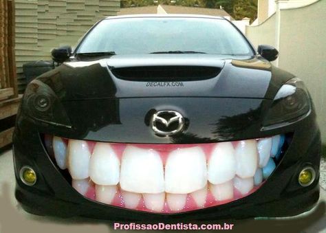 Cars with teeth, they'll take a bit out of traffic Funny Looking Cars, Vw Minibus, Wrapping Car, Strange Cars, Dental Fun, Car Wraps, Dental Humor, Weird Cars, Custom Car