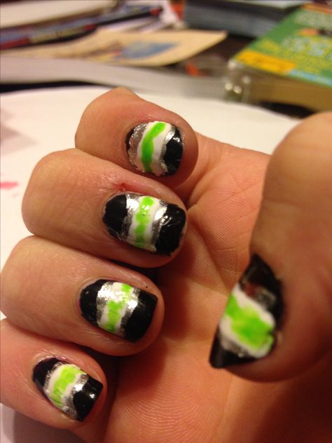 I know it's a bit messy but These are my agender flag nails Nonbinary Nails, Agender Flag, Agender Pride, Pride Nails, Flag Nails, Pride Stuff, Makeup Inspo, Nail Inspo, I Know