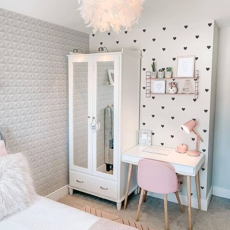 Teen Room Furniture, Beautiful Dorm Room, Bilik Idaman, Girly Room Decor, تصميم للمنزل العصري, Dorm Room Organization, Hiasan Bilik, Bilik Tidur, Pinterest Room Decor