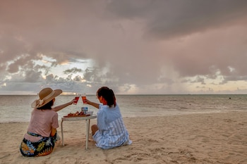 Beach bar