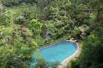 Infinity pool