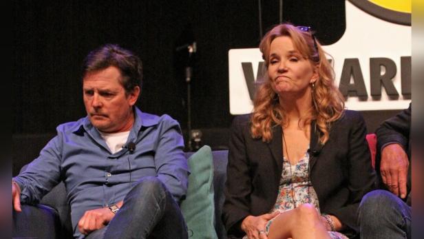 michael-fox-lea-thompson.jpg