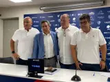 Cuco Lanau, Manuel Ollé, Agustín Lasaosa y Javier Cruz durante la rueda de prensa.