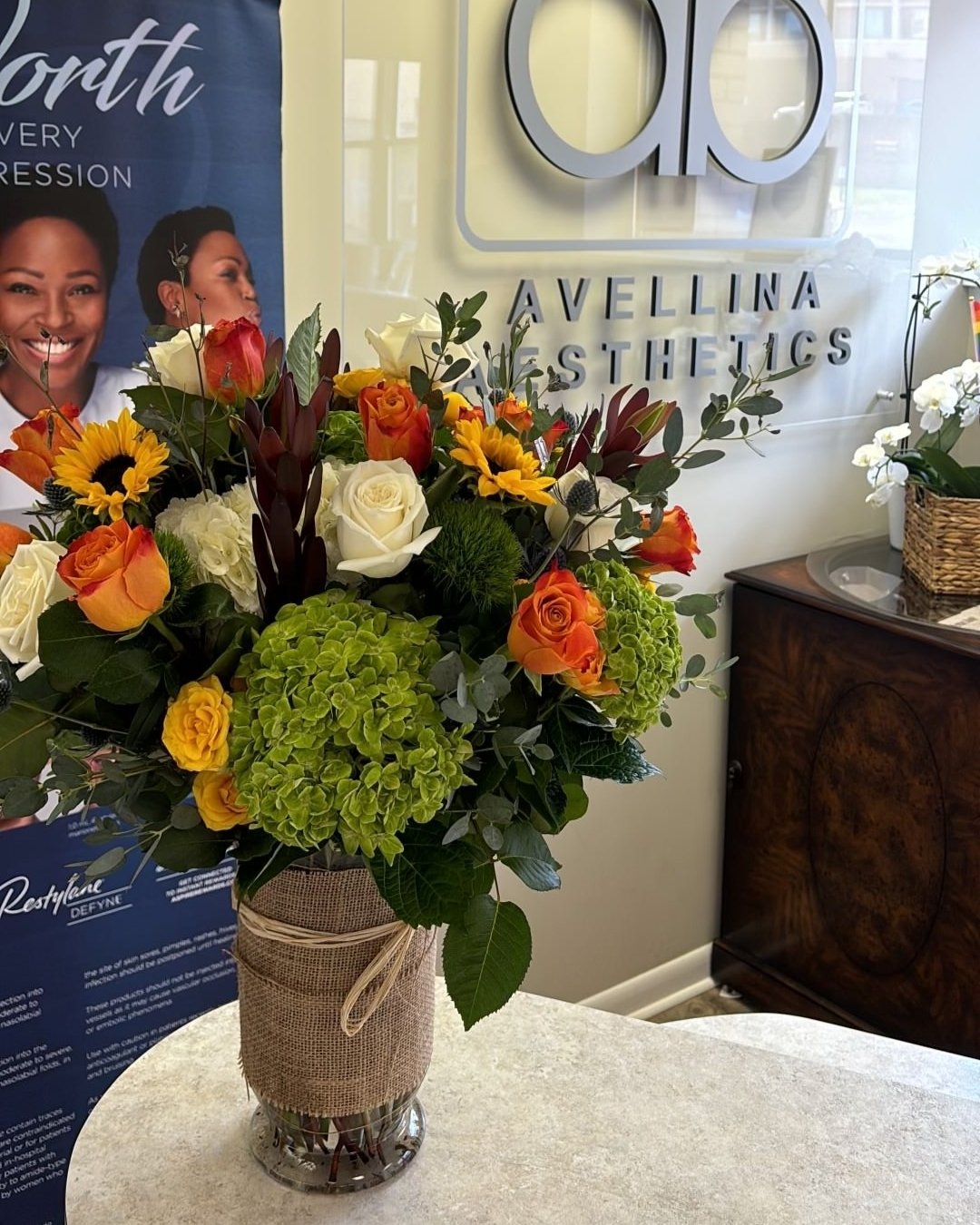 Feeling the love! 💐💖☺️ 

A huge thank you to our wonderful patients and clients who brighten our day with kindness! 

We're so grateful to be part of your confidence journey! 🌸✨

 #GratefulHeart #PatientLove #bestbotox #bestmedicalinjector #bestfi