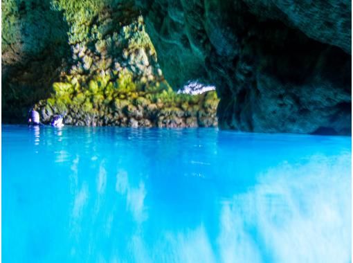 【沖縄本島・青の洞窟】1日中遊びたい放題！シュノーケル・ダイビング器材レンタルサービス！