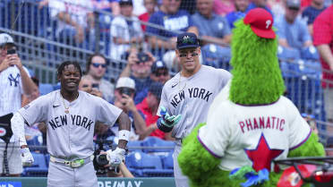 Jazz Chisholm Jr. and the Phanatic face off