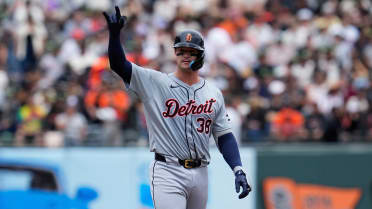 Dillon's dinger: Rookie's 1st HR leads Tigers to victory in series finale