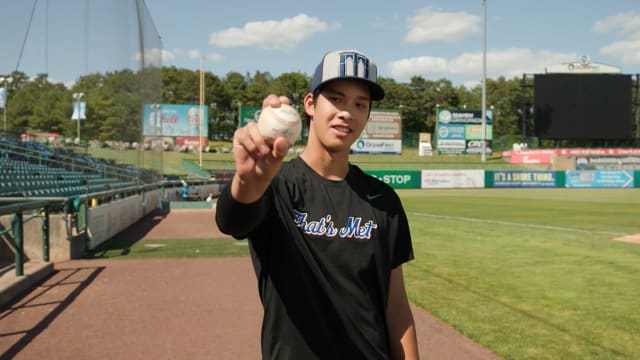 Jonah Tong displays his pitch arsenal 