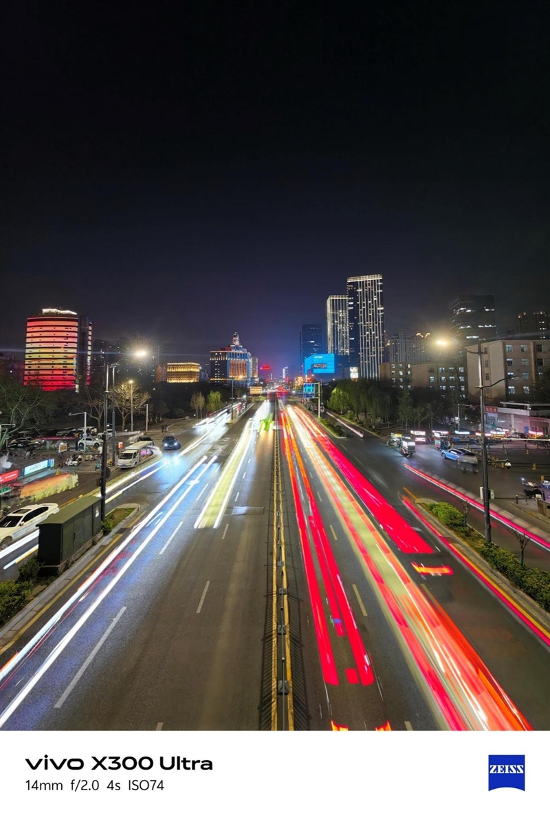 14-400mm终极全焦段!vivo X300 Ultra手机全面评测:依然是年度影像机皇