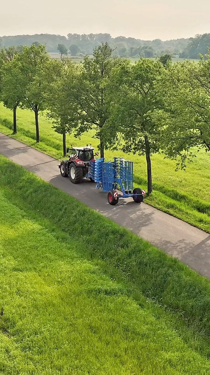 The LEMKEN Rubin 10 compact disc harrows have been further developed to meet the growing demands of agriculture!🤝🏻
...