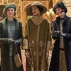 Elizabeth McGovern, Michelle Dockery, and Laura Carmichael in Downton Abbey (2019)