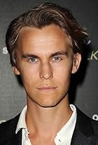 Rhys Wakefield