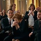 Helen Mirren, Ryan Reynolds, and Daniel Brühl in Woman in Gold (2015)